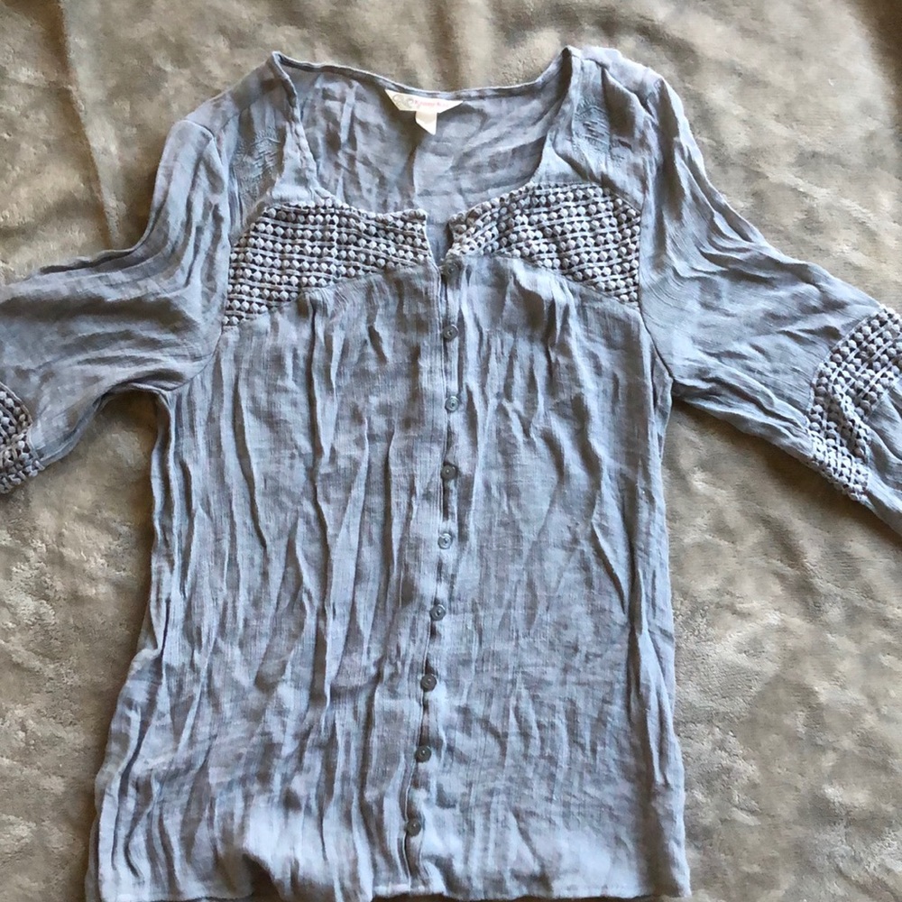 Grey shirt